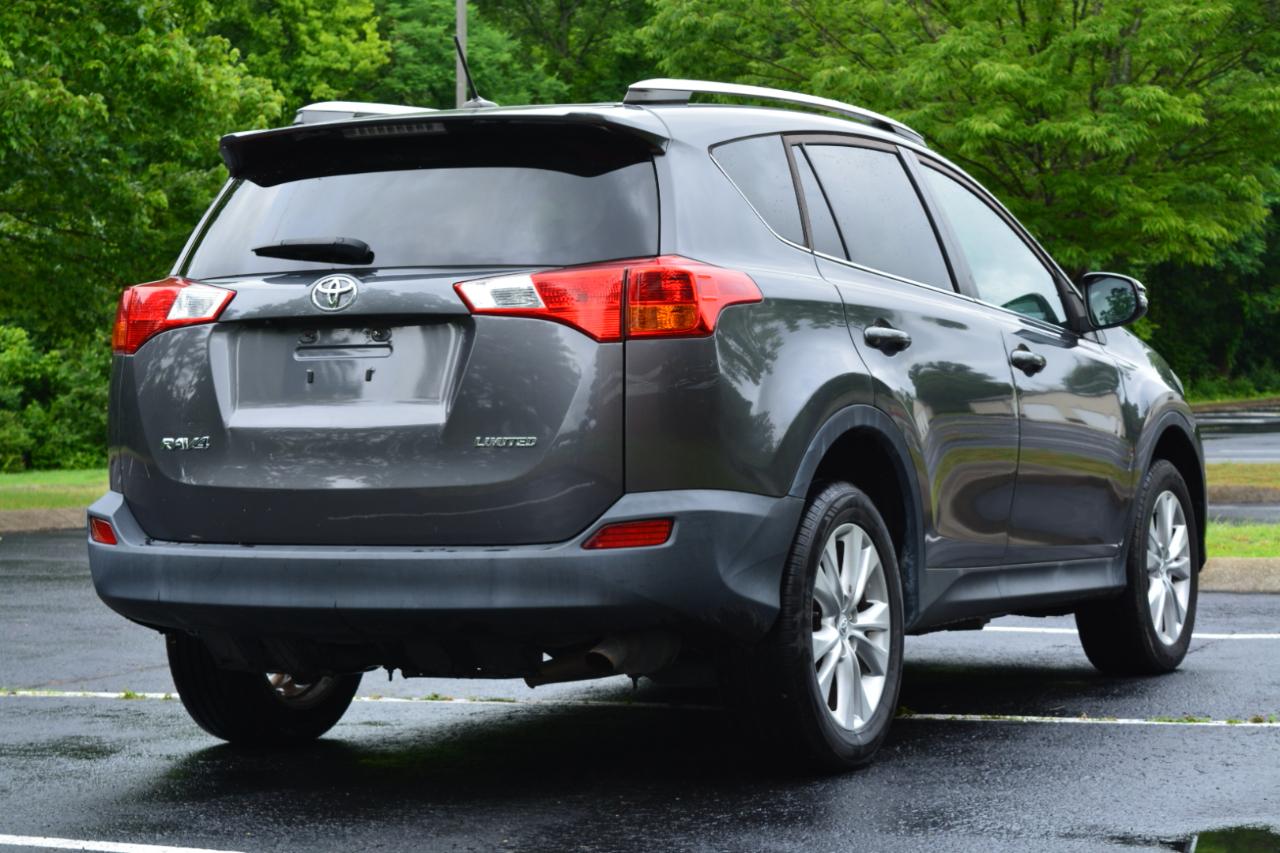 Toyota RAV4 Limited FWD 2014