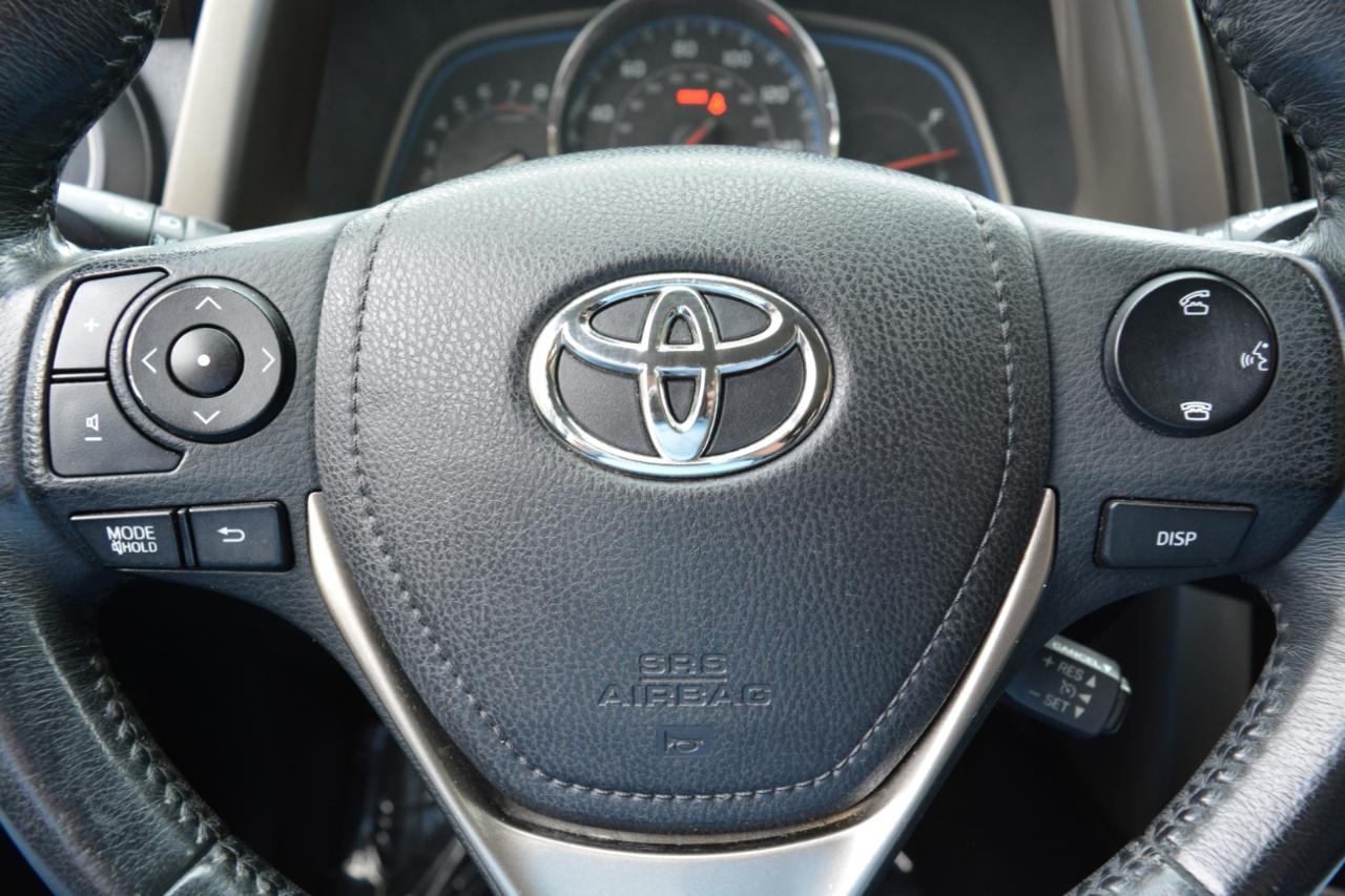 Toyota RAV4 Limited FWD 2014