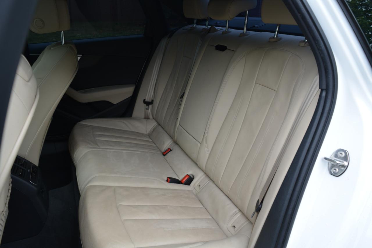 Audi A4 2.0T Premium Sedan 2017