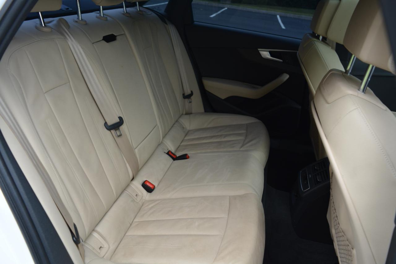 Audi A4 2.0T Premium Sedan 2017