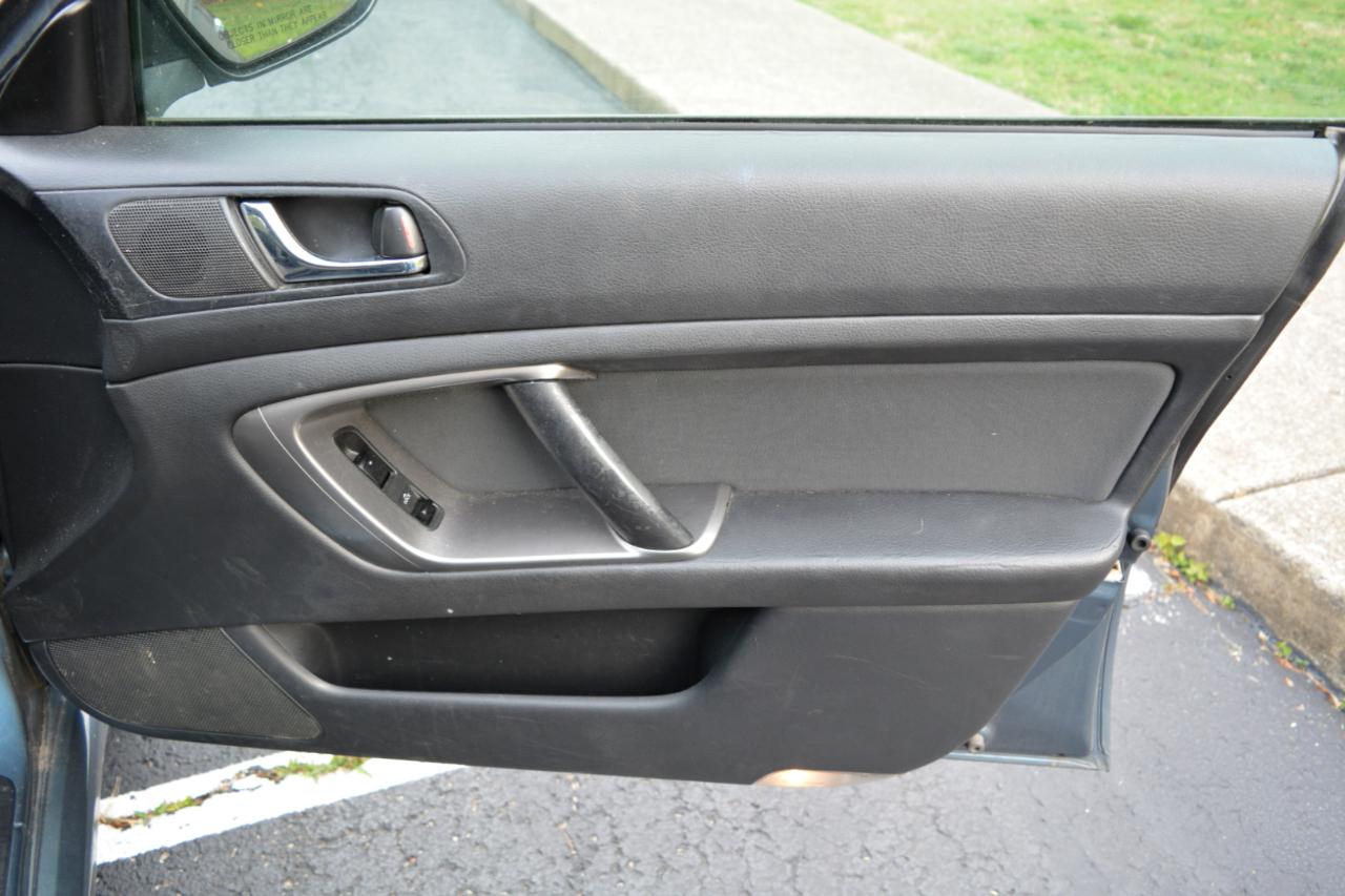 Subaru Legacy 2.5i 2005