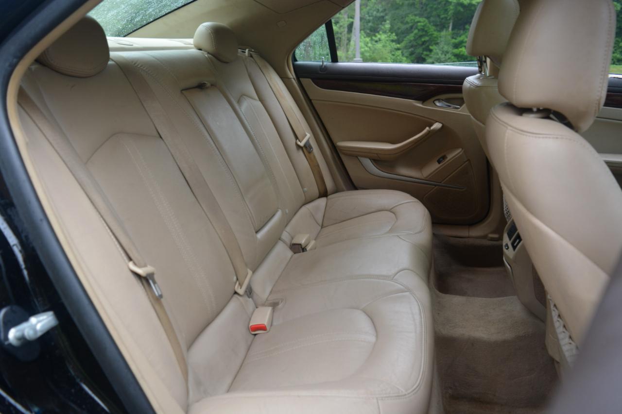Cadillac CTS 3.0L Luxury AWD 2011