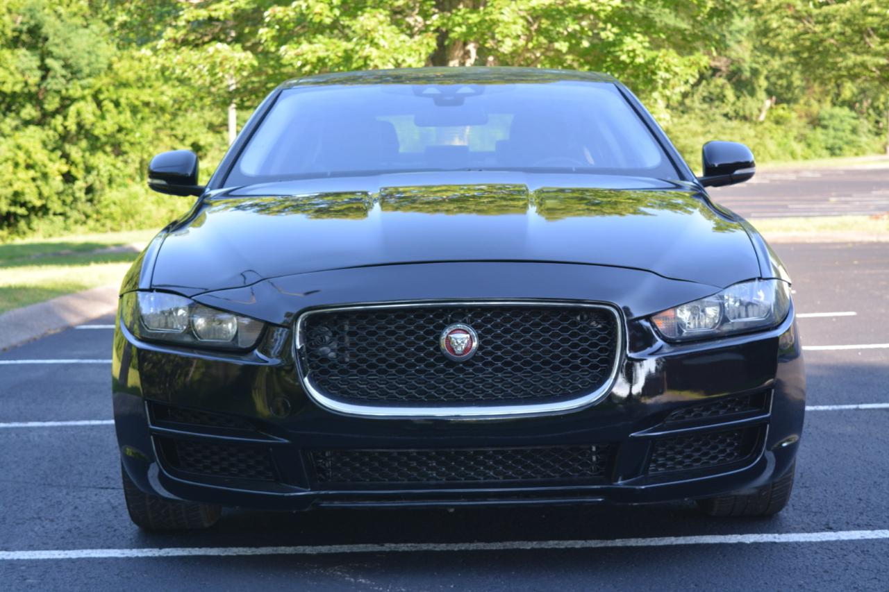 Jaguar XE 25t 2017