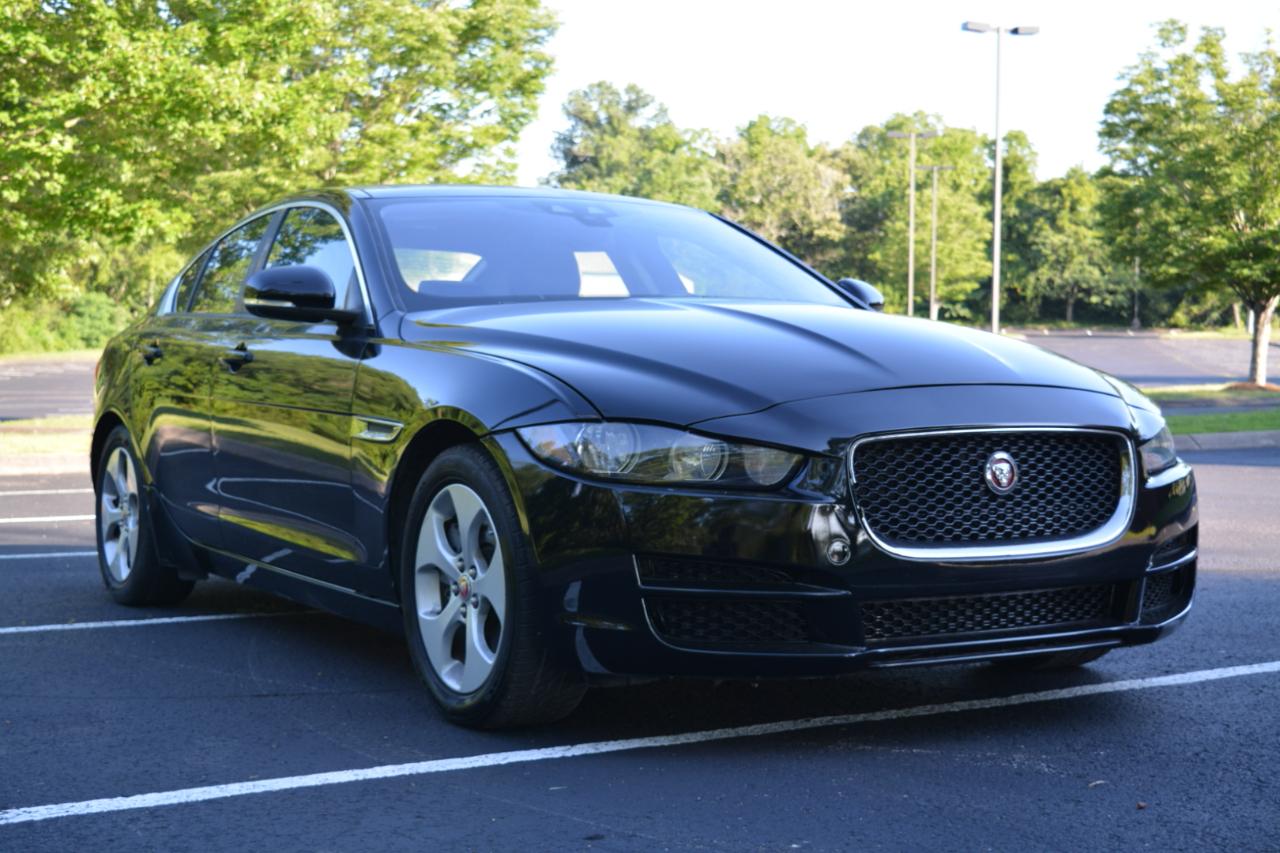 Jaguar XE 25t 2017