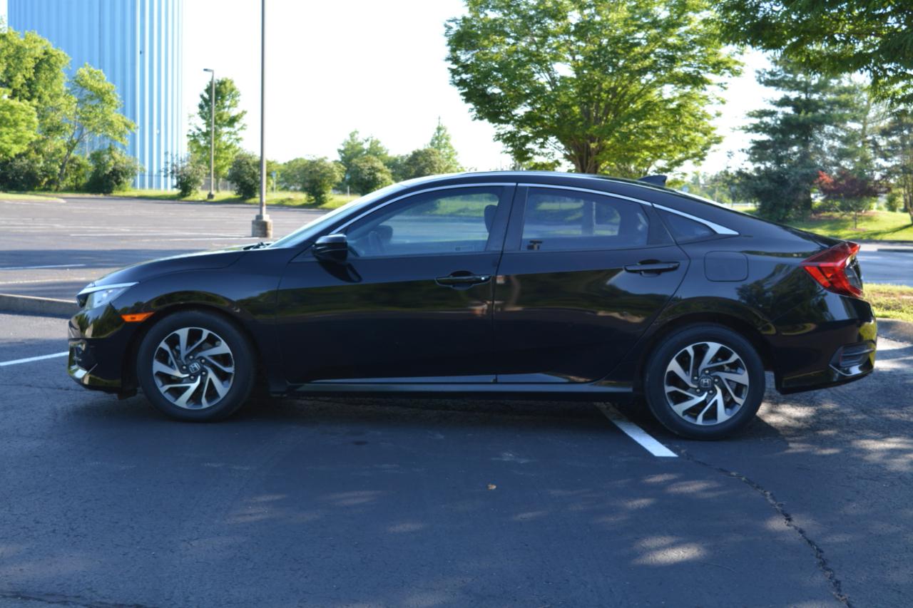 Honda Civic EX sedan 2017
