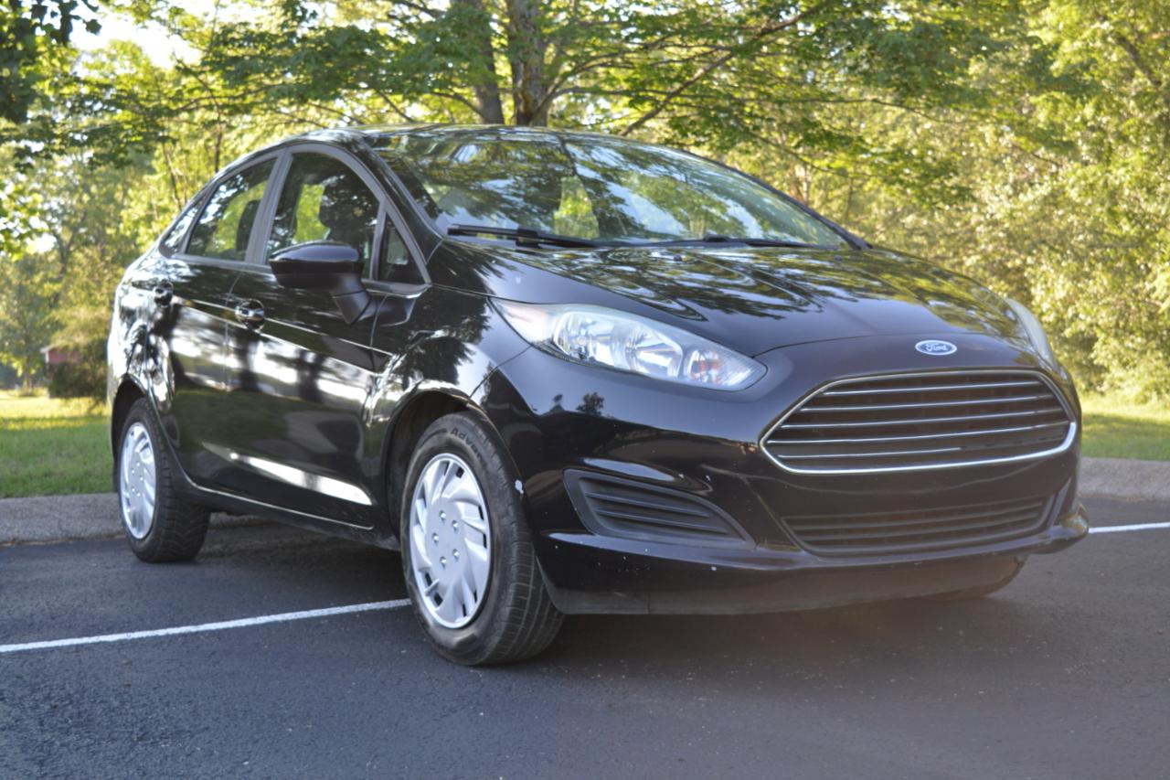 Ford Fiesta S Sedan 2017