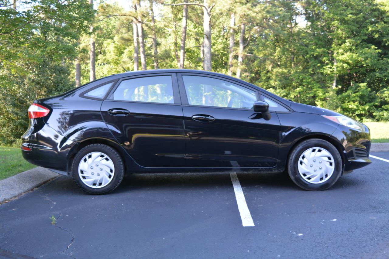 Ford Fiesta S Sedan 2017