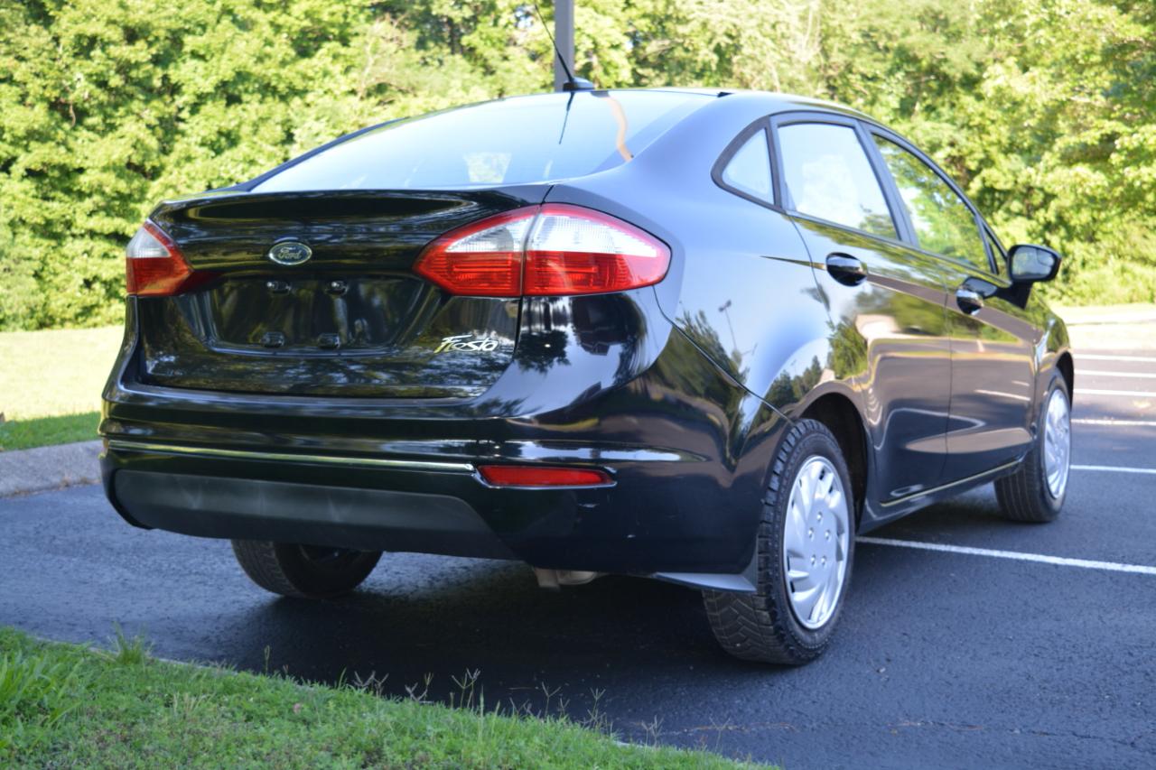 Ford Fiesta S Sedan 2017