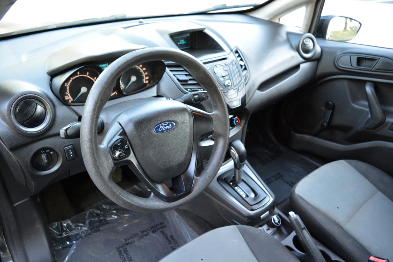 Ford Fiesta S Sedan 2017