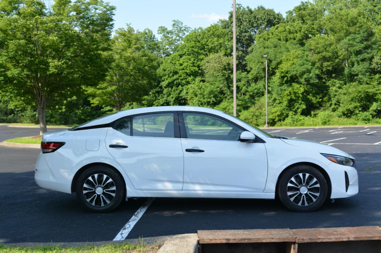 Nissan Sentra S 2024