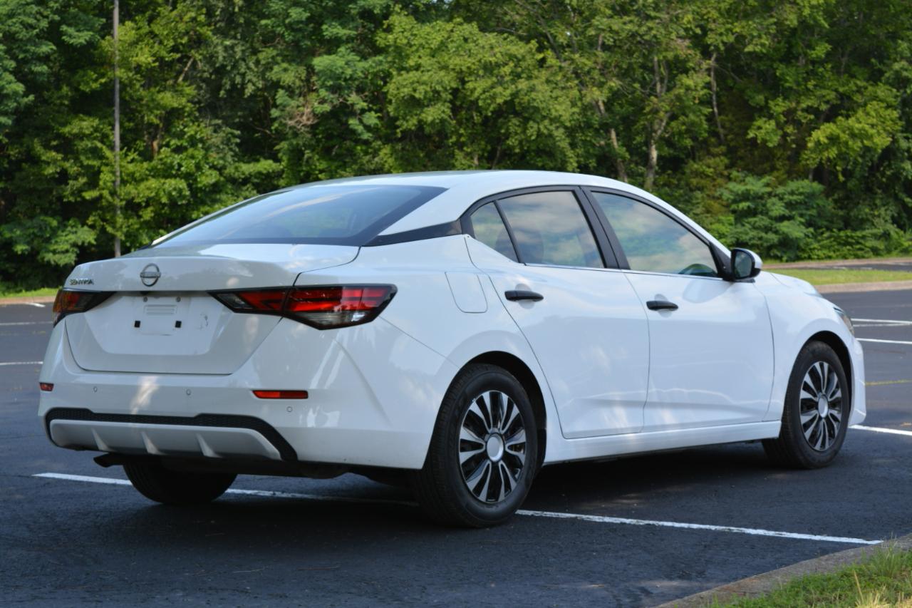 Nissan Sentra S 2024