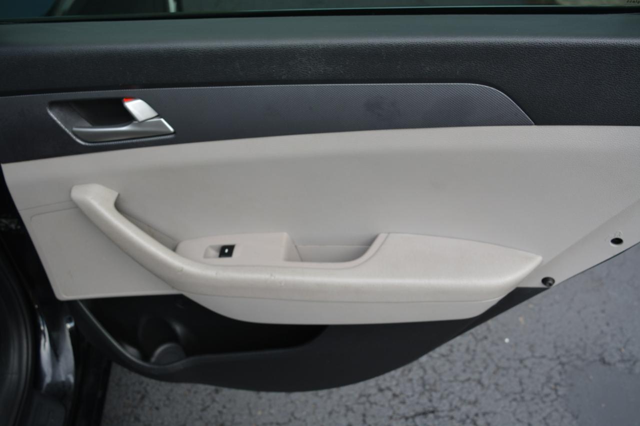 Hyundai Sonata SE 2017