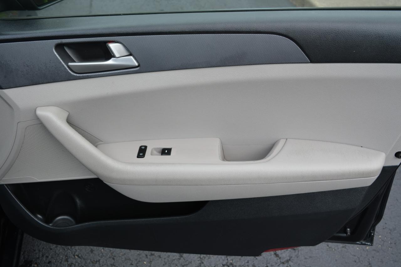 Hyundai Sonata SE 2017