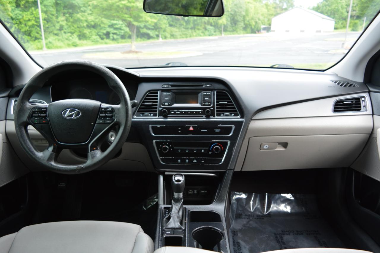 Hyundai Sonata SE 2017