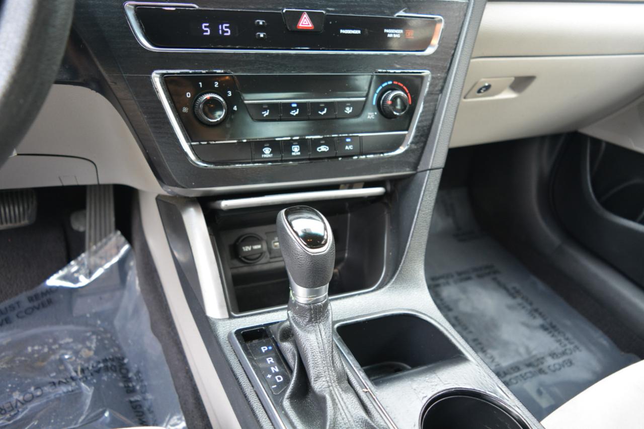 Hyundai Sonata SE 2017