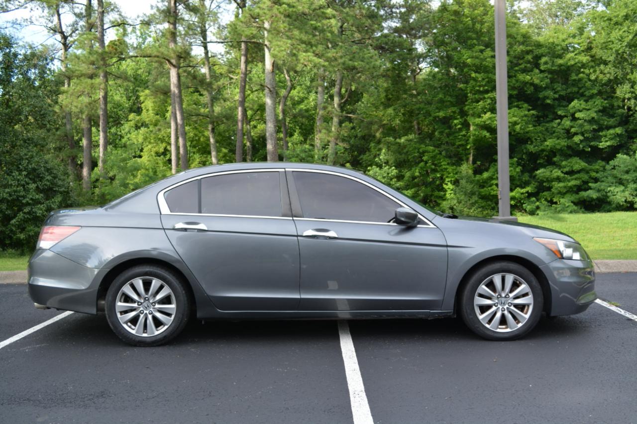 Honda Accord EX Sedan AT 2012