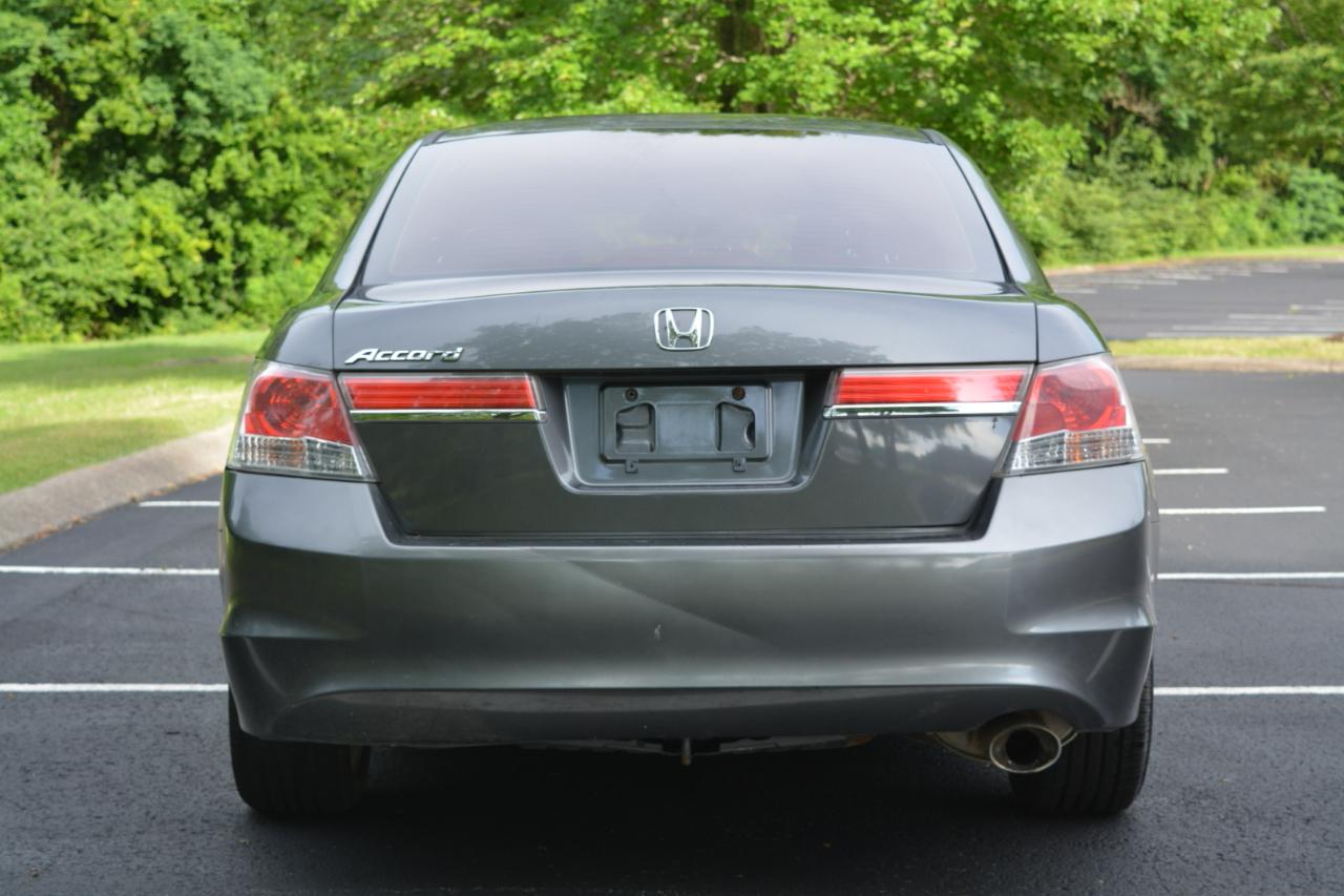 Honda Accord EX Sedan AT 2012