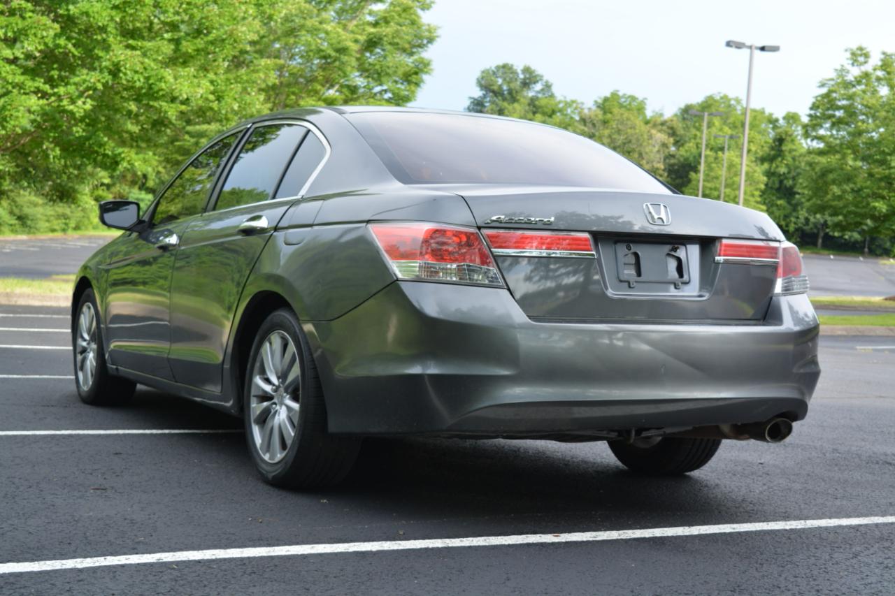 Honda Accord EX Sedan AT 2012