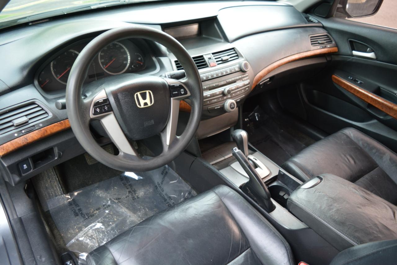 Honda Accord EX Sedan AT 2012