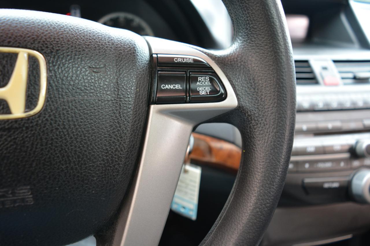 Honda Accord EX Sedan AT 2012