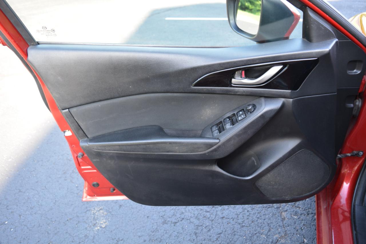 Mazda MAZDA3 i Sport AT 4-Door 2016
