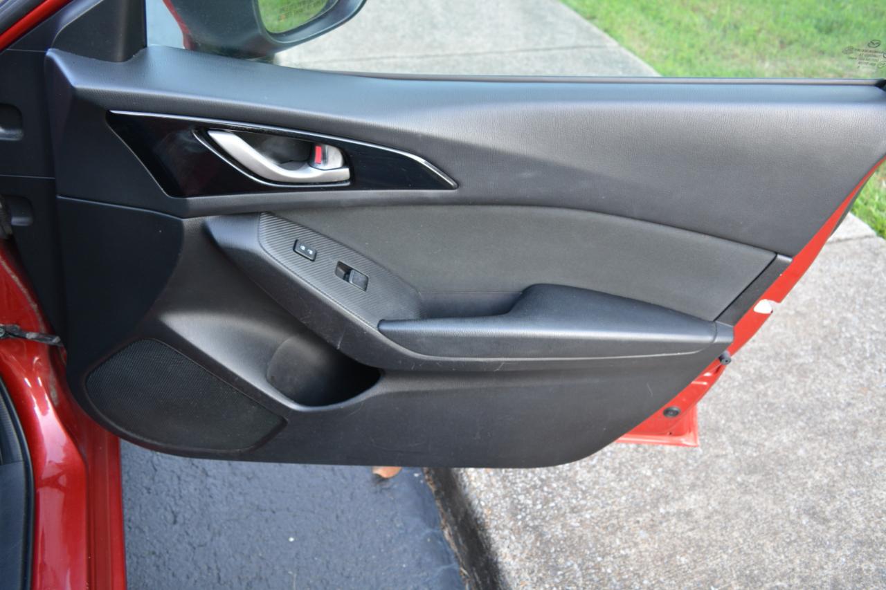 Mazda MAZDA3 i Sport AT 4-Door 2016