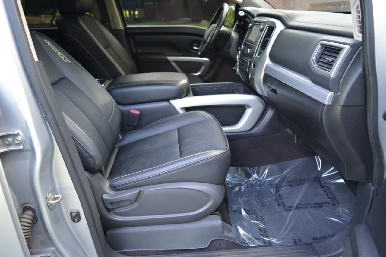 Nissan Titan PRO-4X Crew Cab 4WD 2018