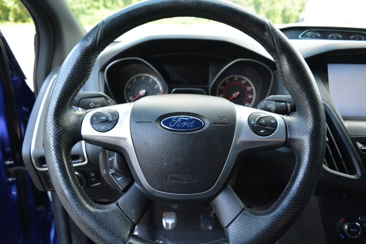 Ford Focus ST Hatch 2014