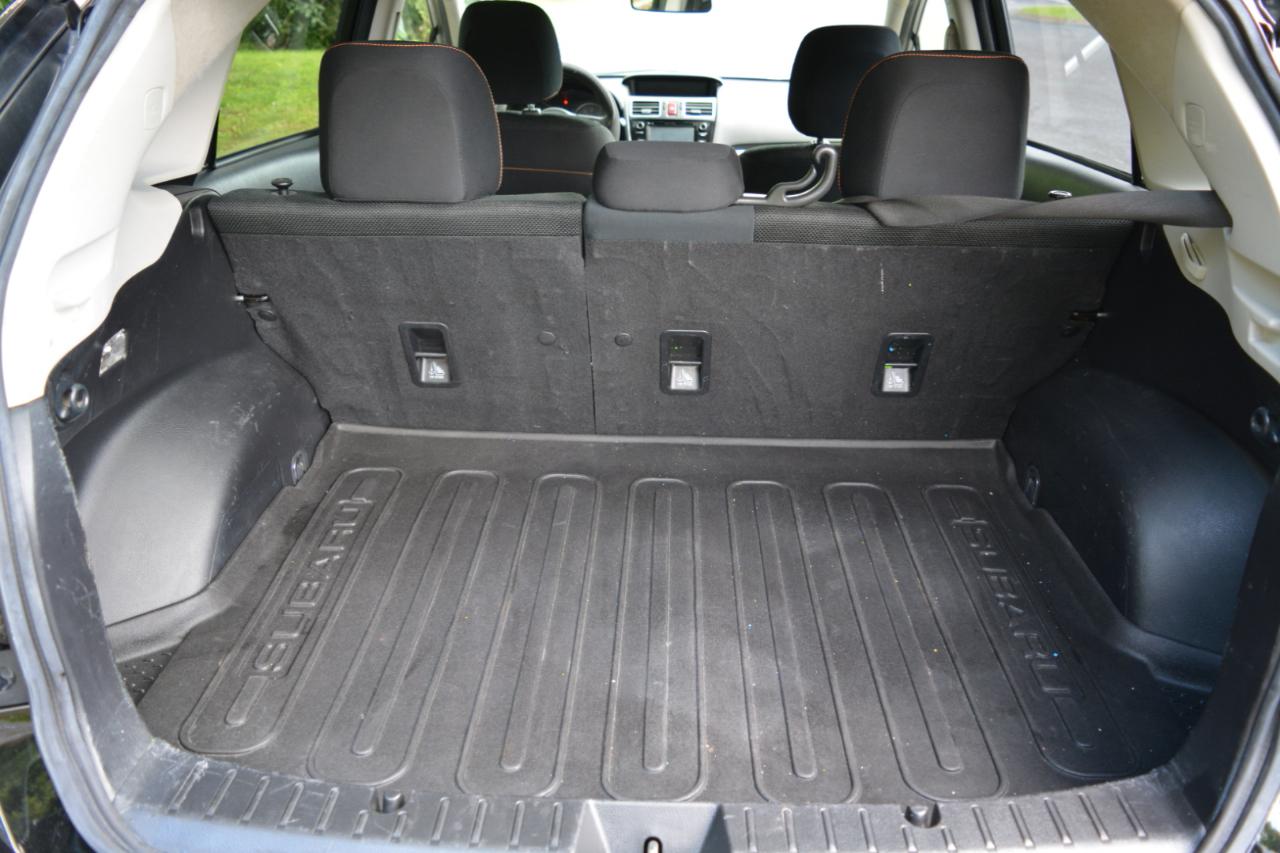 Subaru Crosstrek 2.0i Premium CVT 2016