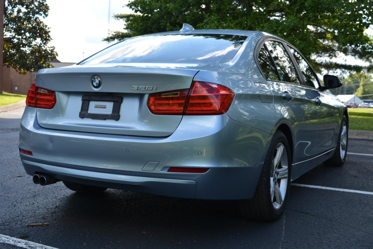 BMW 3-Series 328i Sedan 2014