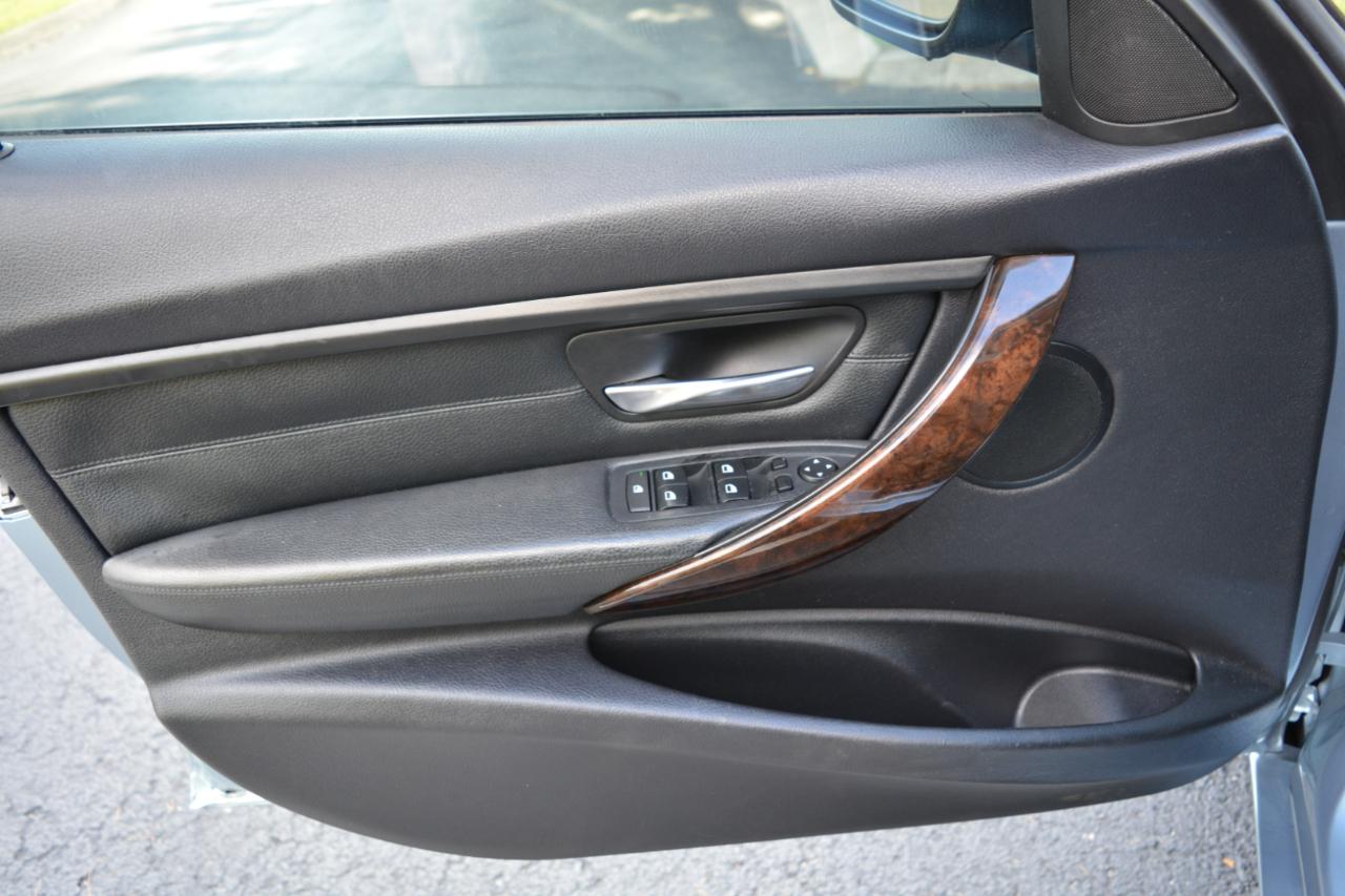 BMW 3-Series 328i Sedan 2014