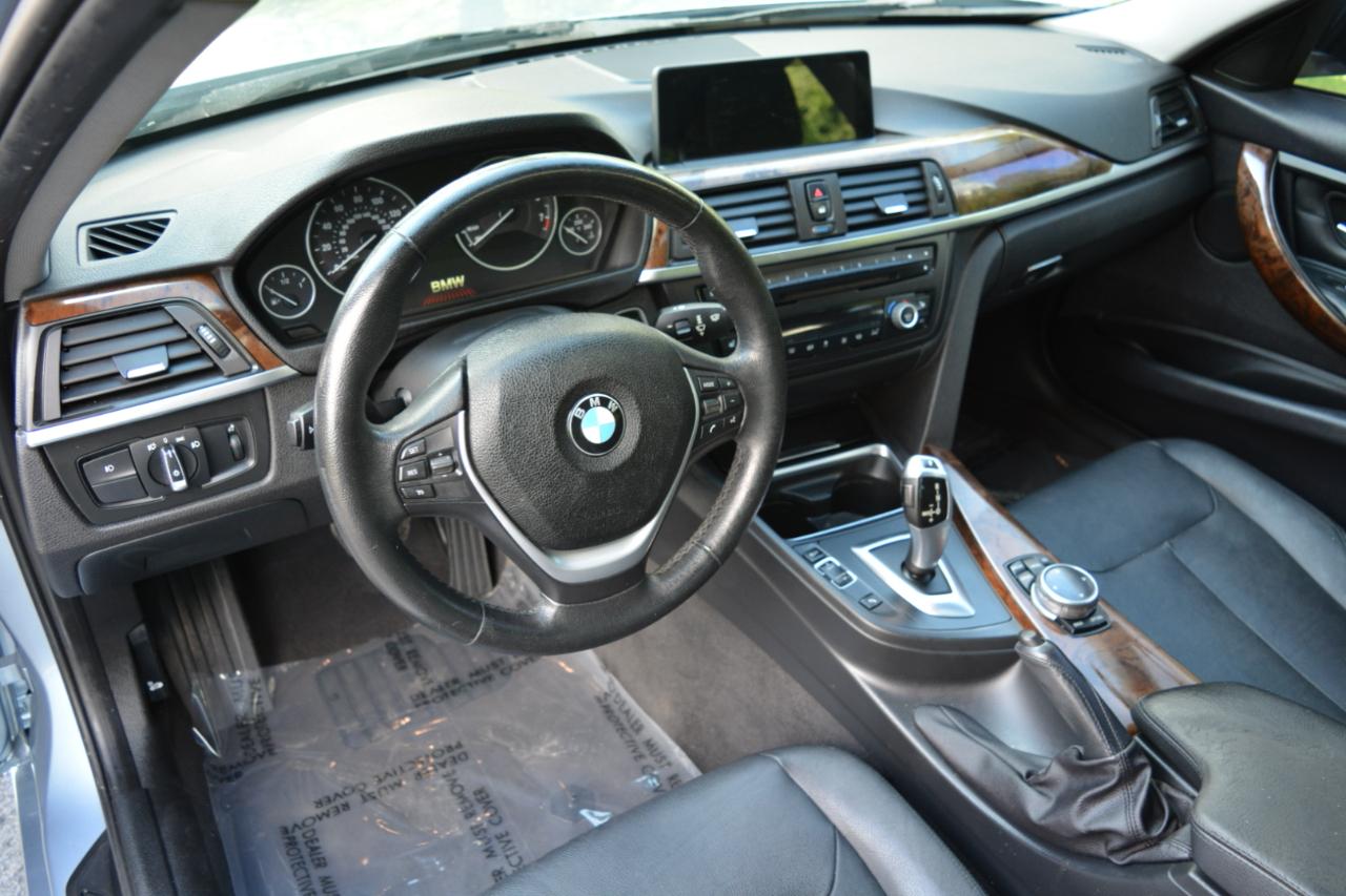 BMW 3-Series 328i Sedan 2014