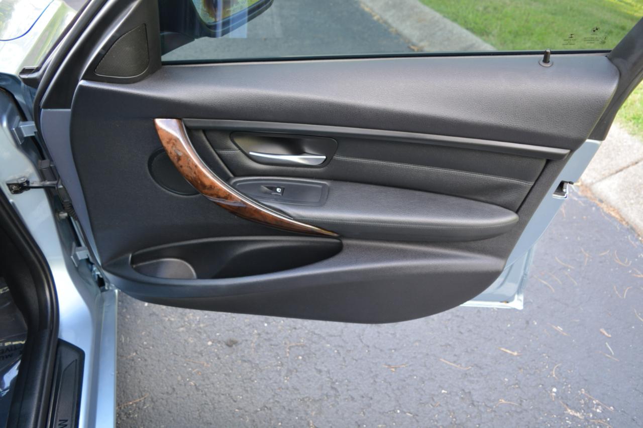 BMW 3-Series 328i Sedan 2014