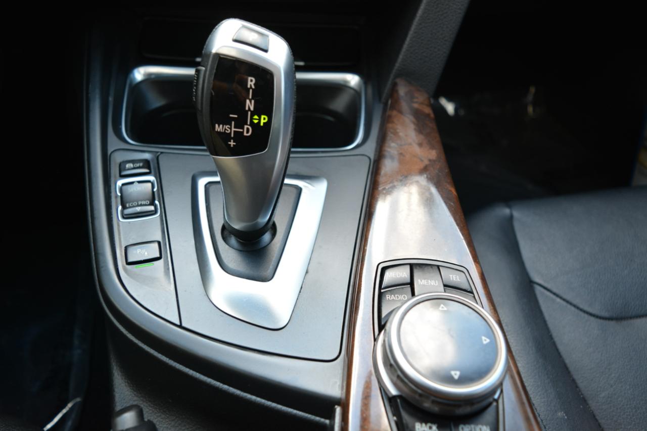 BMW 3-Series 328i Sedan 2014