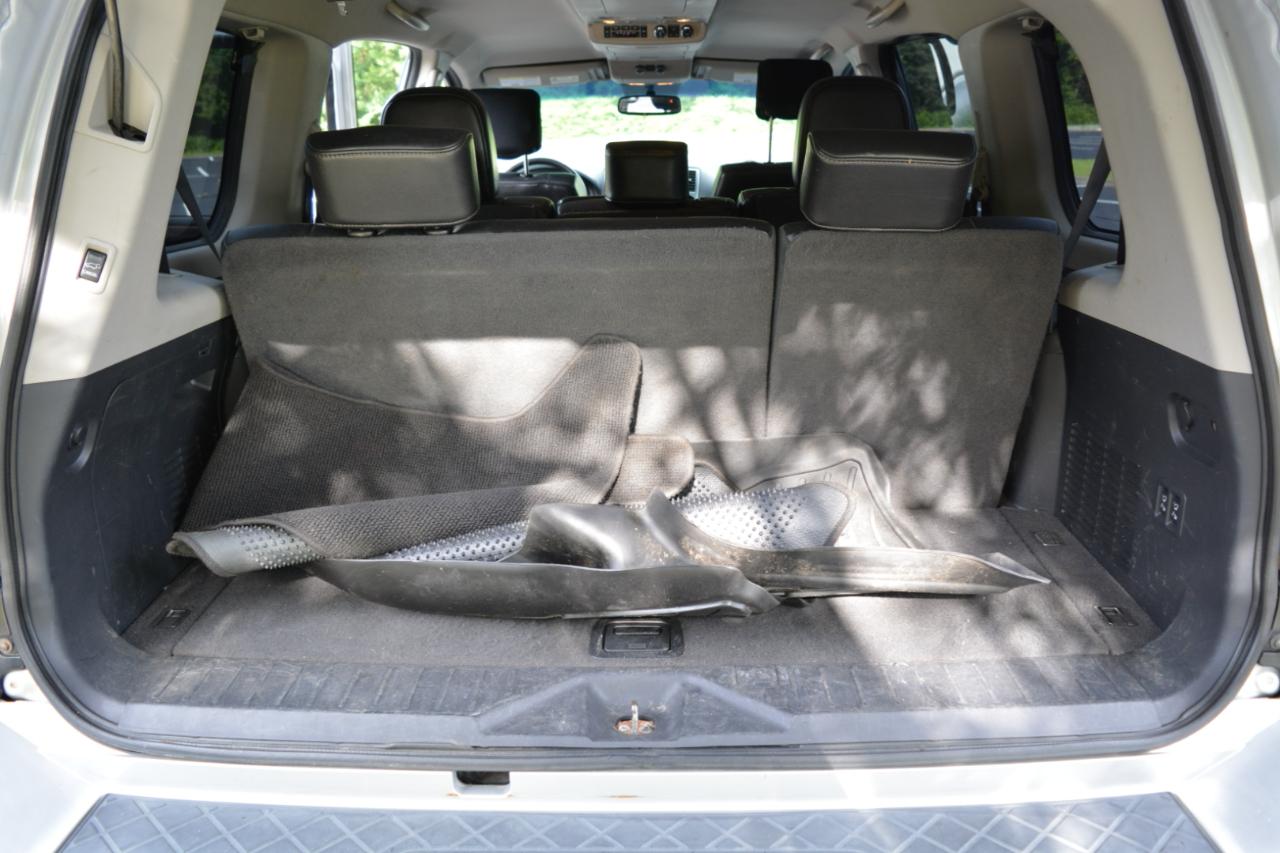 Nissan Armada SL 2WD 2012