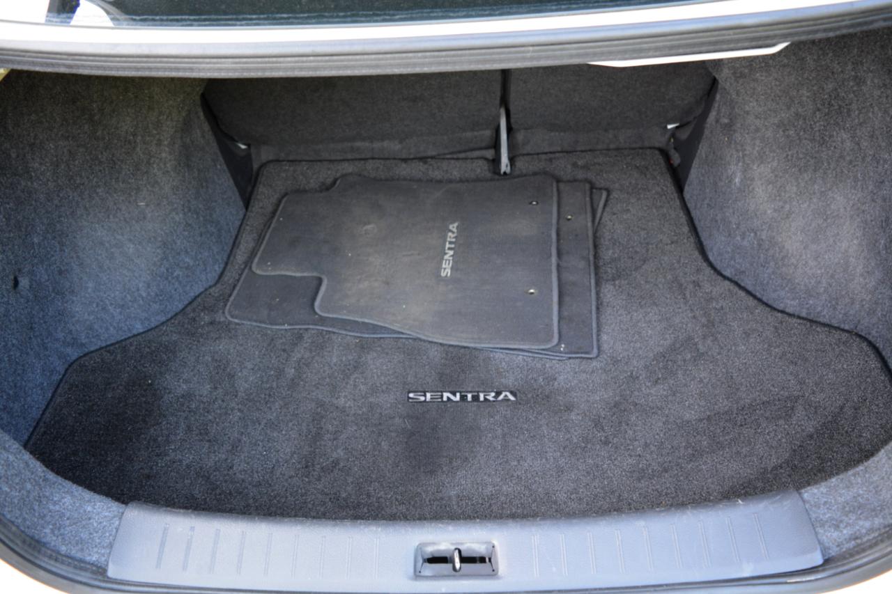 Nissan Sentra S CVT 2019