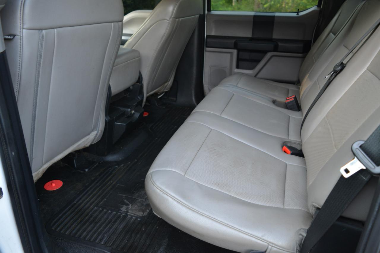 Ford F-250 SD Lariat Crew Cab 2WD 2021