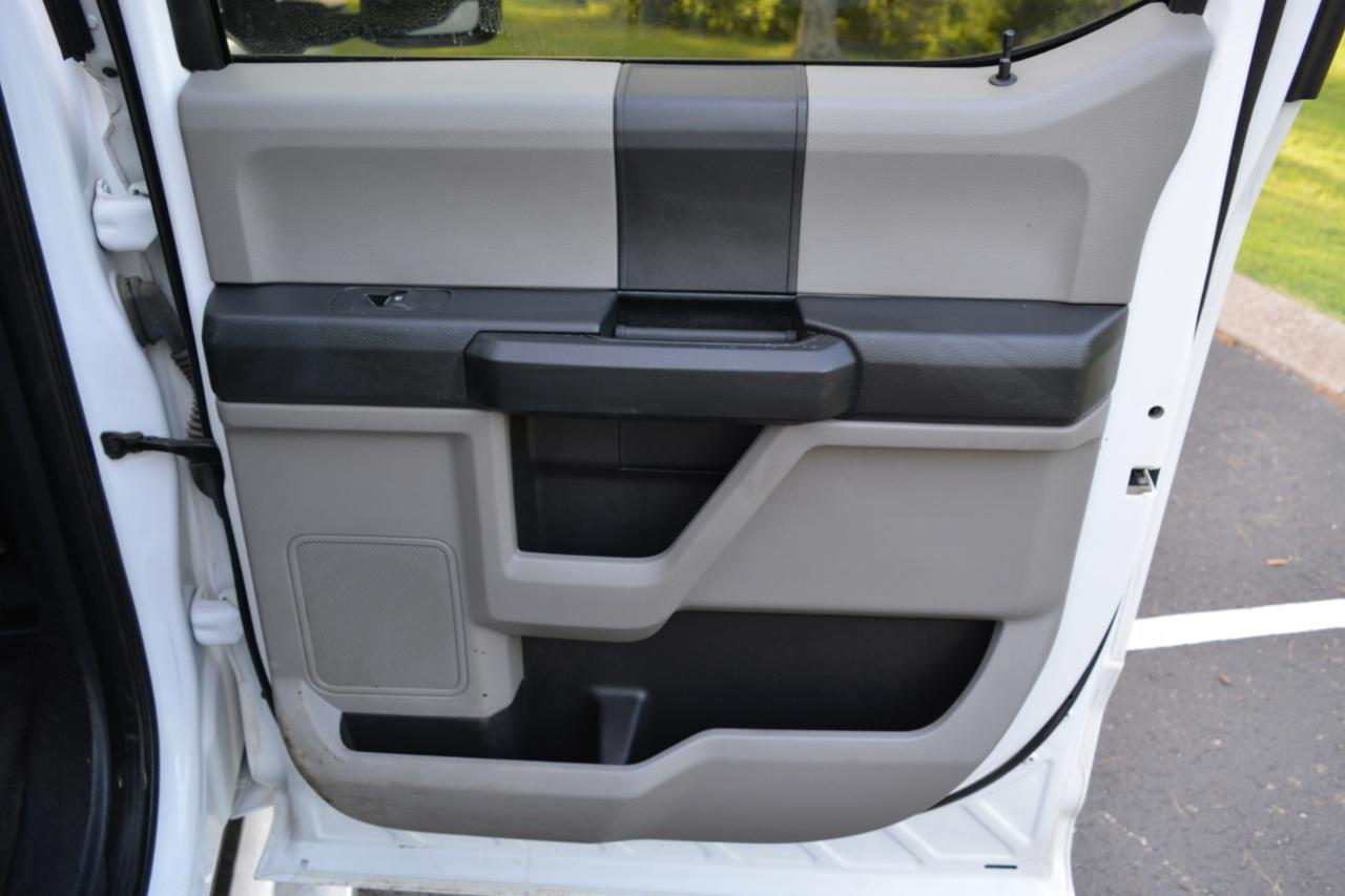 Ford F-250 SD Lariat Crew Cab 2WD 2021
