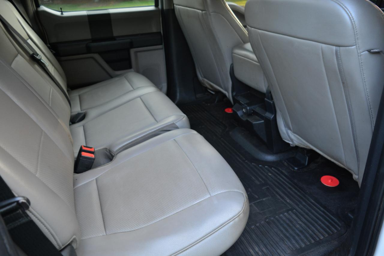 Ford F-250 SD Lariat Crew Cab 2WD 2021