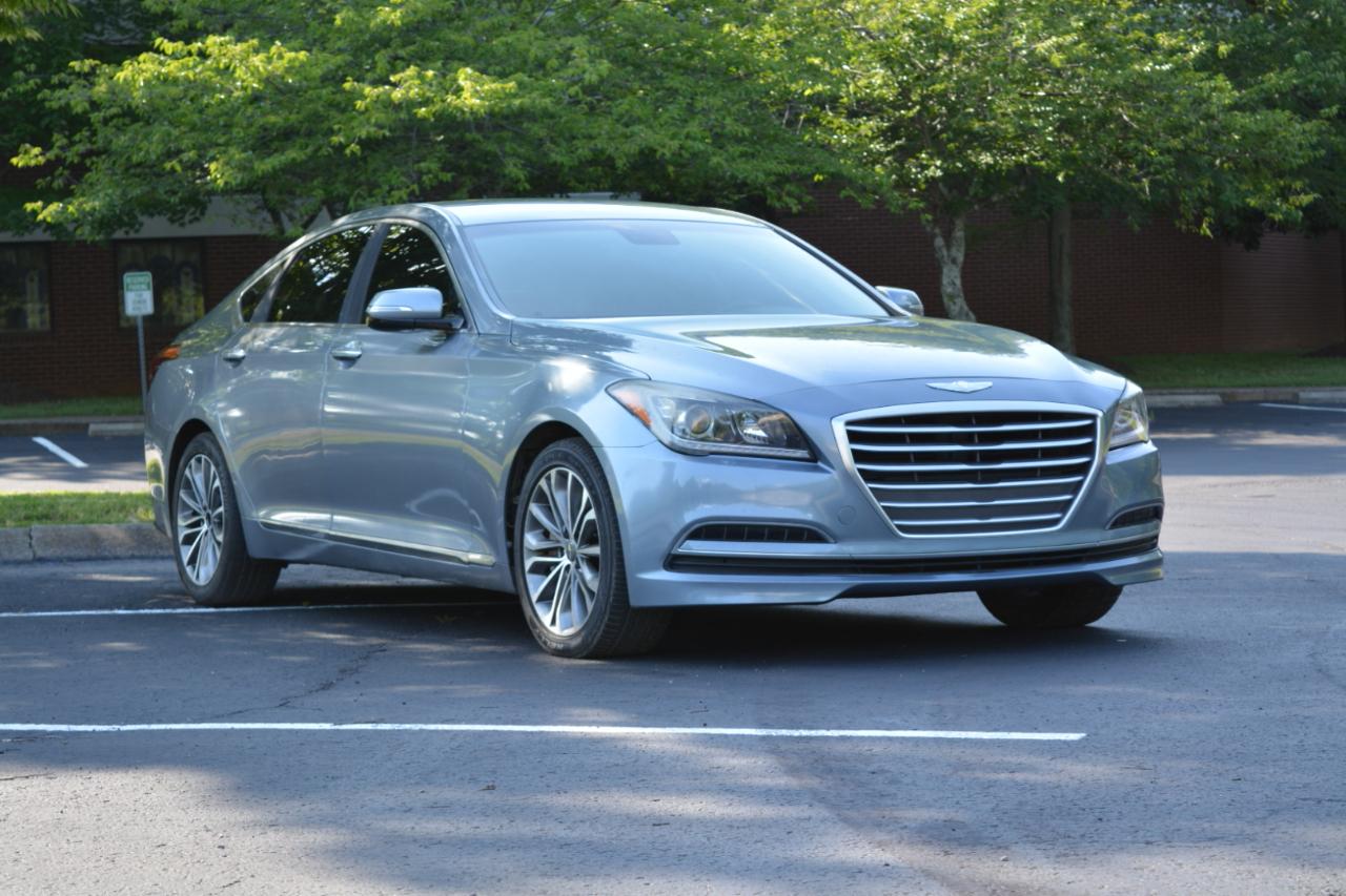 Hyundai Genesis 3.8L 2015