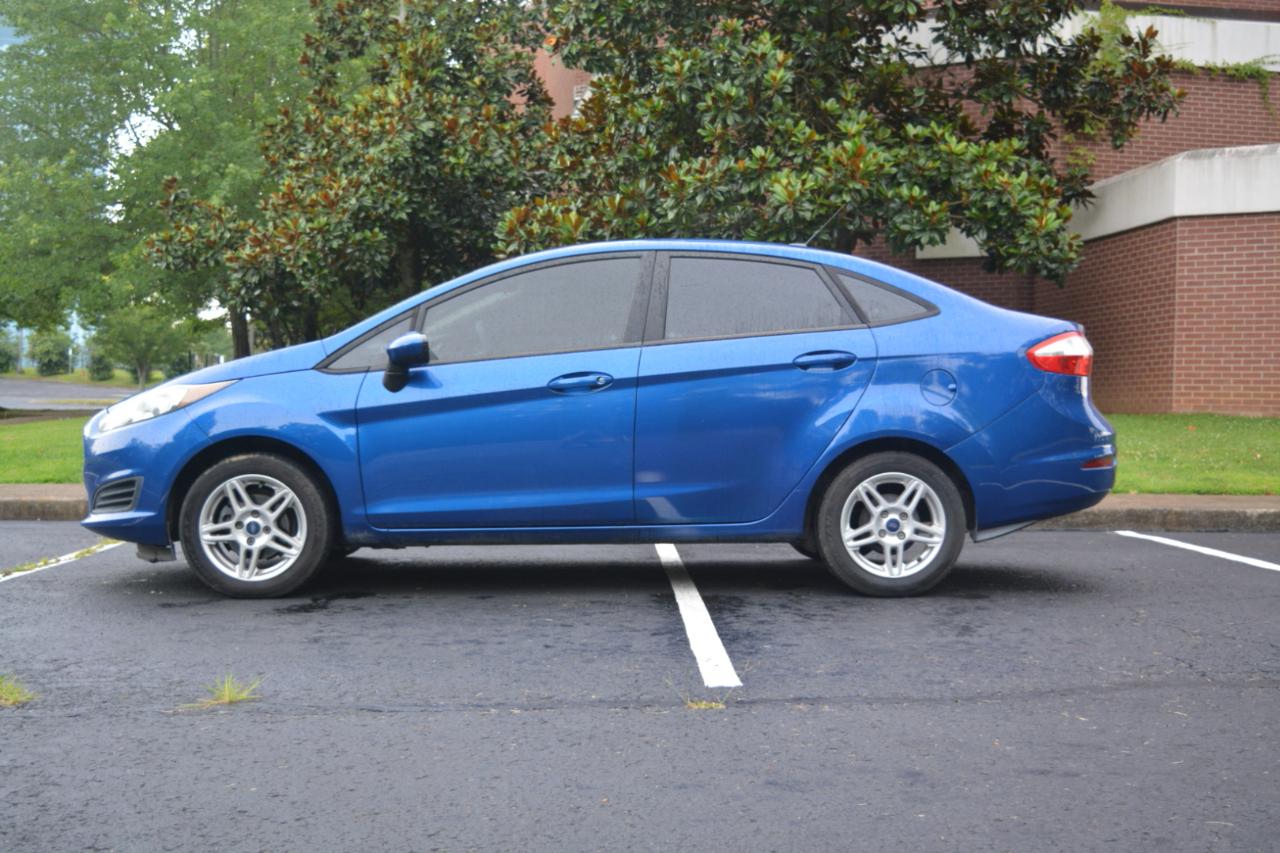 Ford Fiesta SE Sedan 2019
