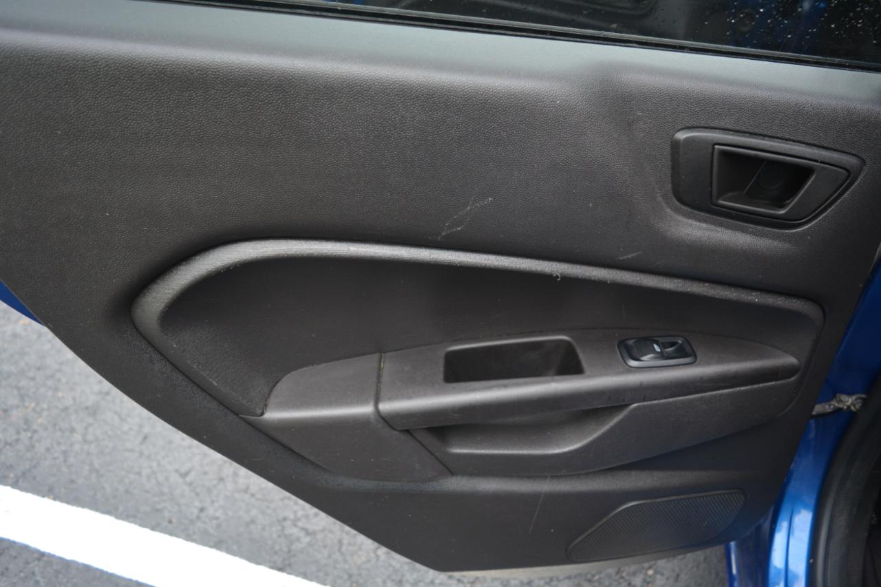 Ford Fiesta SE Sedan 2019