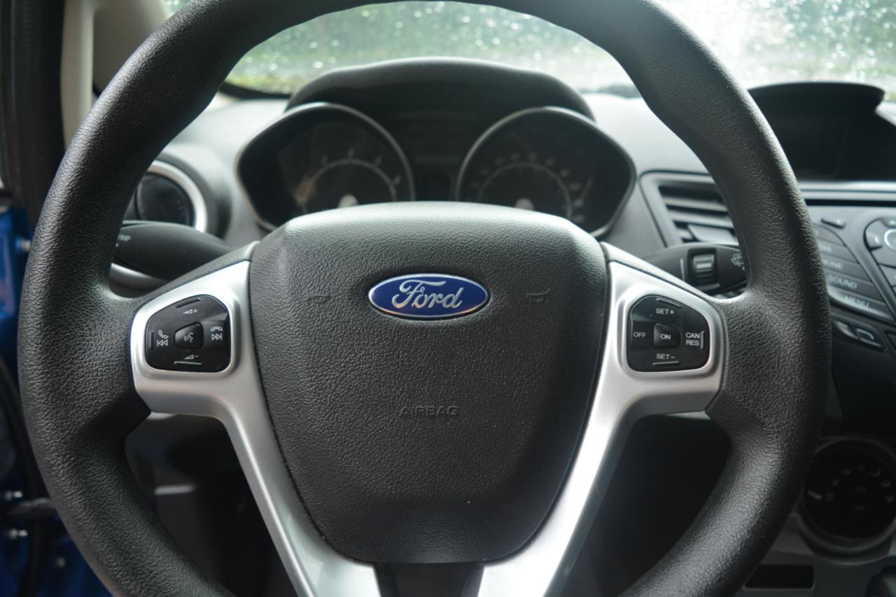 Ford Fiesta SE Sedan 2019