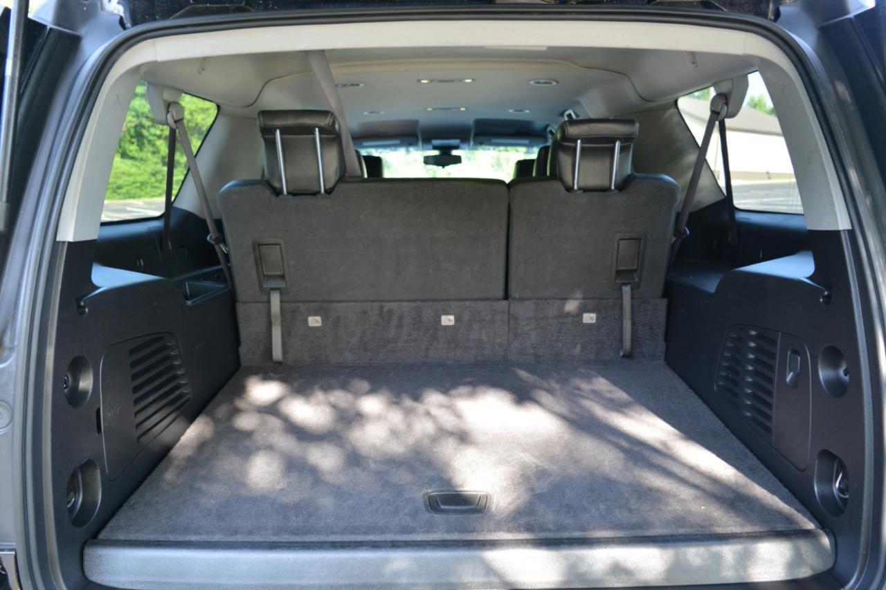 Chevrolet Suburban LS 2WD 2017