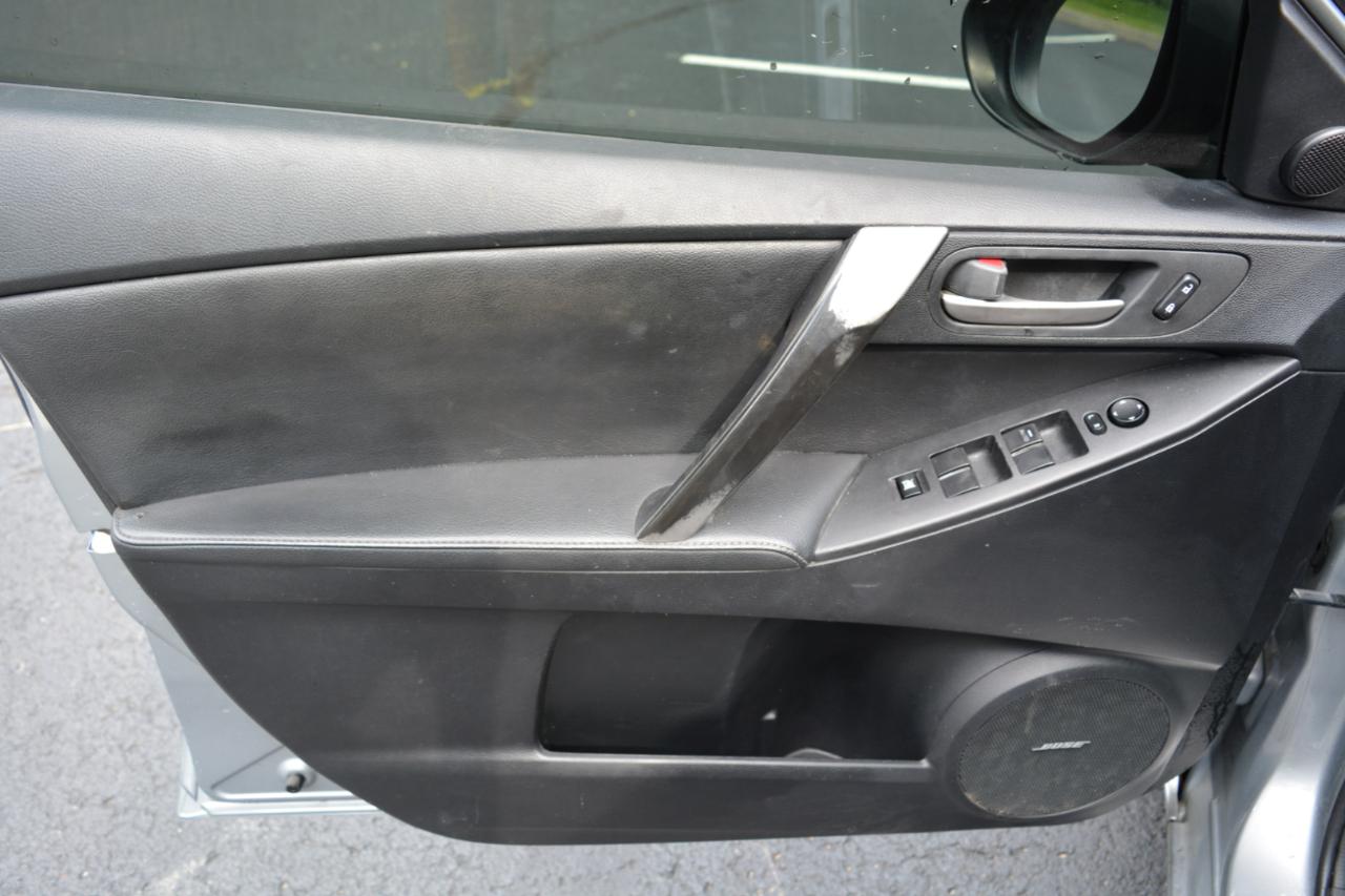 Mazda MAZDA3 I Grand Touring 4-Door 2012