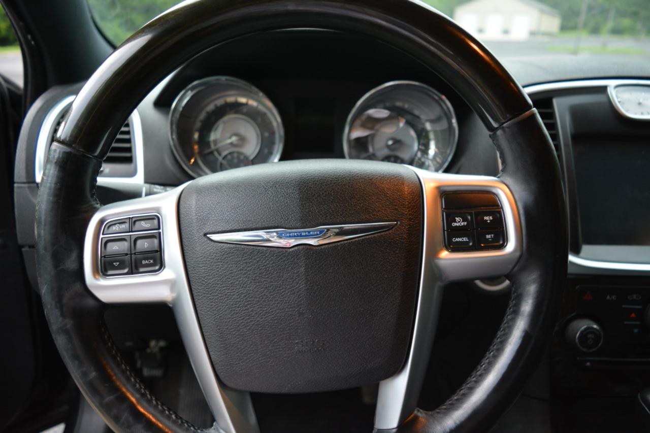 Chrysler 300 C RWD 2013