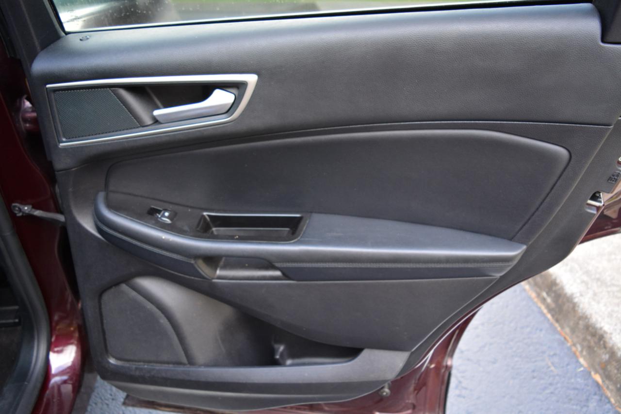 Ford Edge SEL FWD 2019
