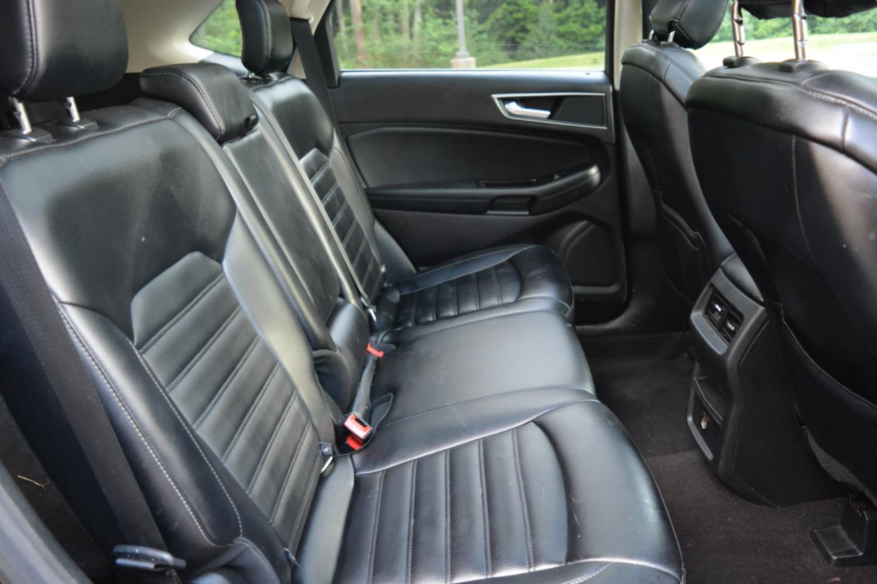 Ford Edge SEL FWD 2019
