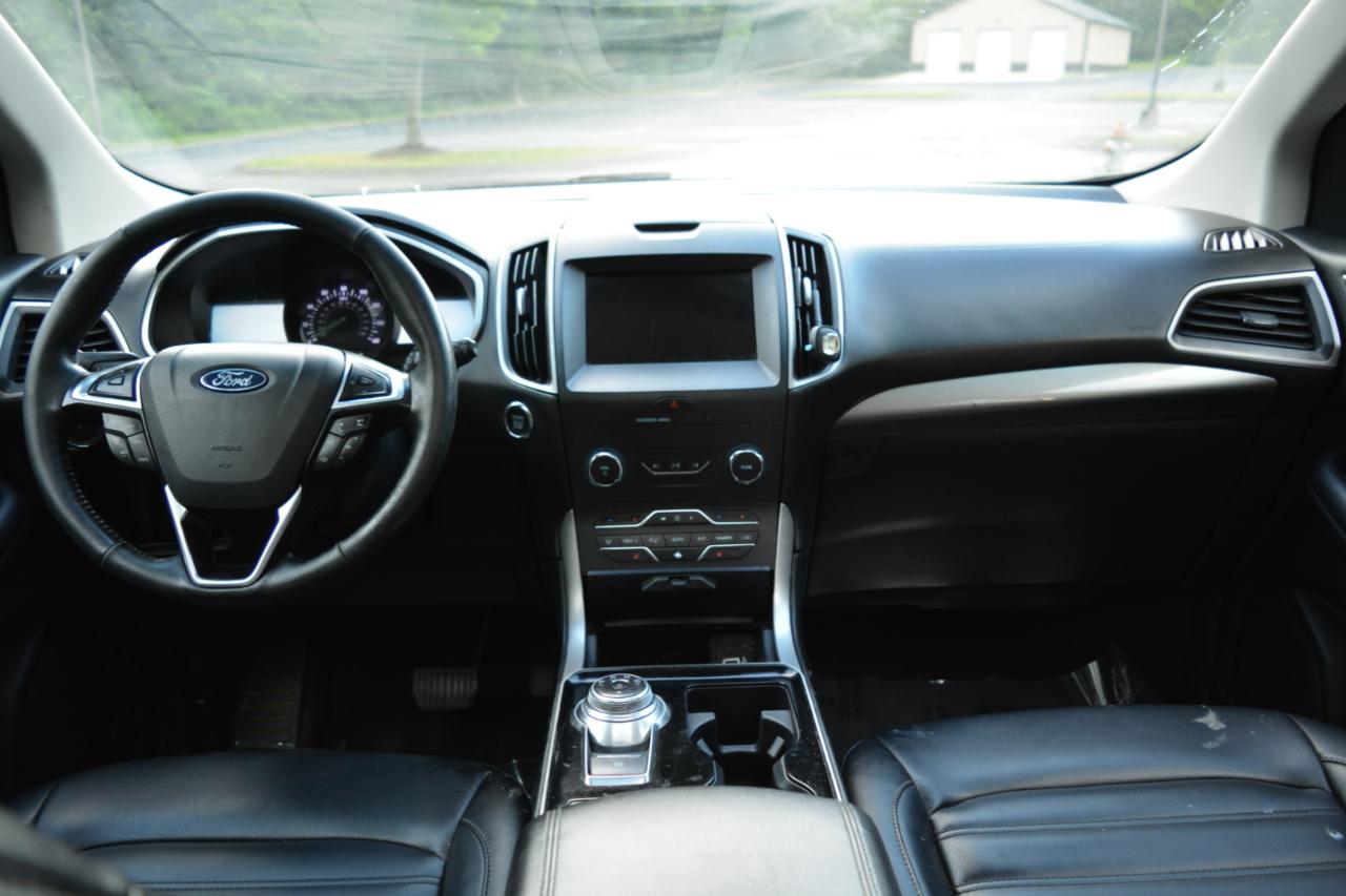 Ford Edge SEL FWD 2019