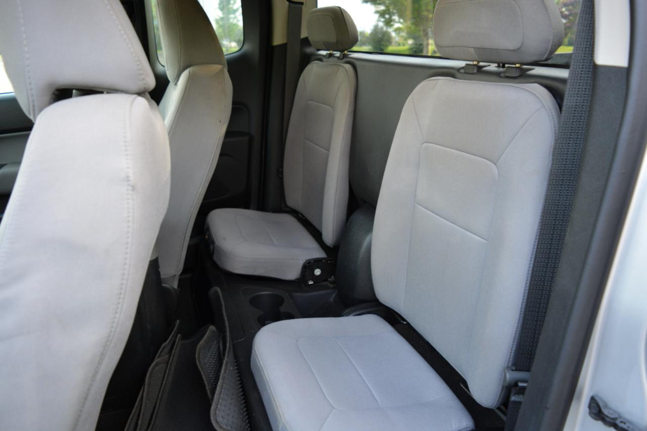 Chevrolet Colorado Work Truck Ext. Cab 2WD 2016